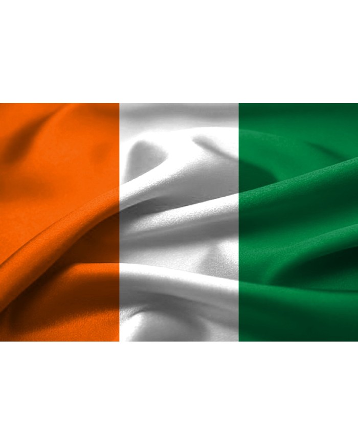 Bandera Costa de Marfíl 10 x 15 cm. Bandera Costa de Marfíl 10 x 15 cm.