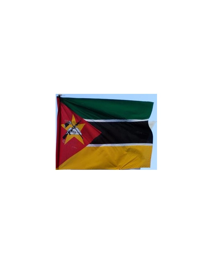 Bandera Mozambique exterior